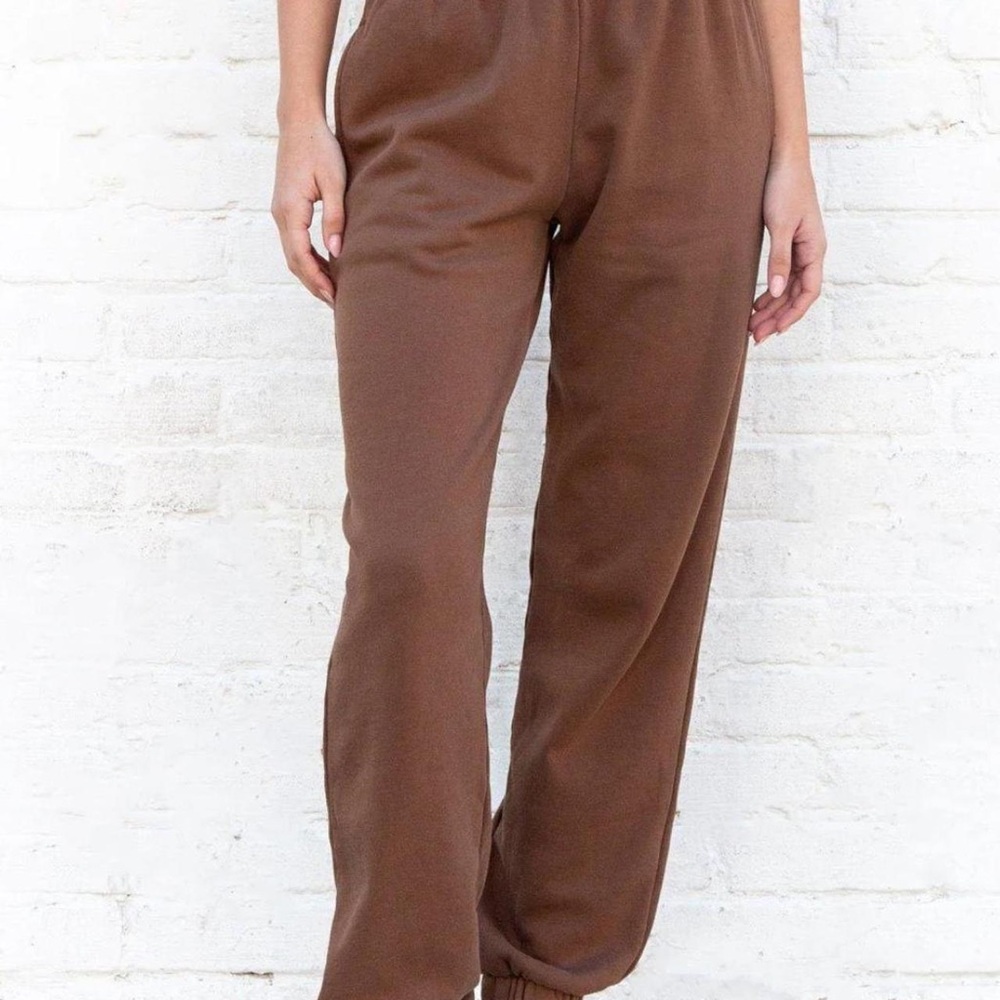 Brandy Melville Brown Sweatpants